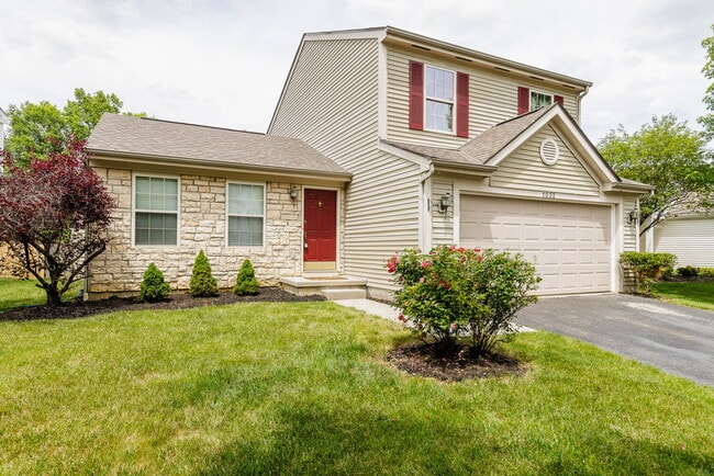 Building Photo - 1032 Pebble Brook Dr