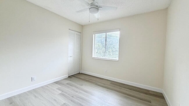 Building Photo - 4877 Sable Pine Cir