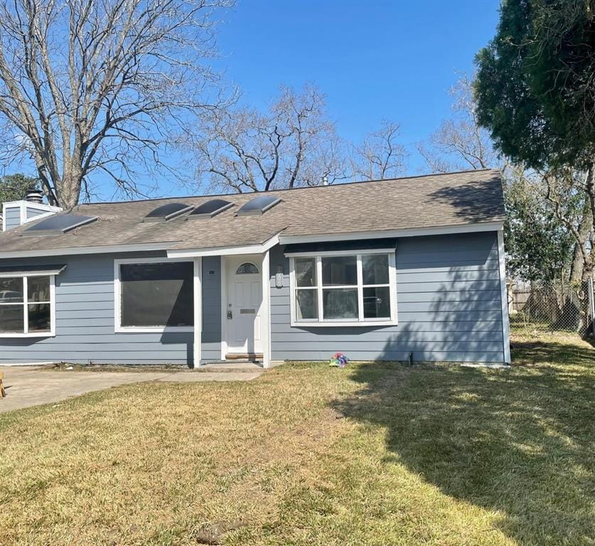 Primary Photo - 1009 Longley St