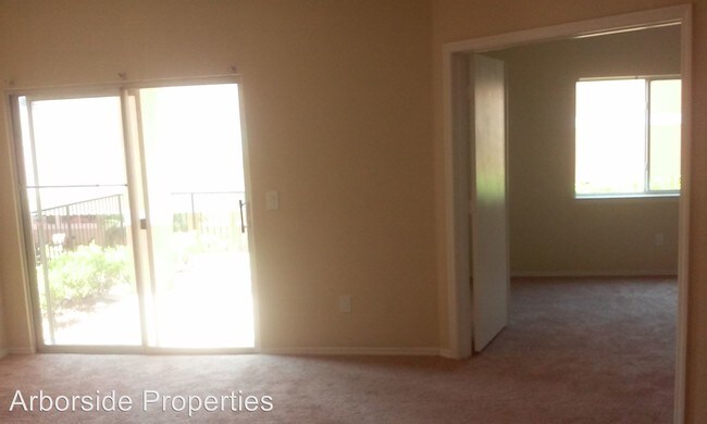 Foto del edificio - 2811 Hunter Lake Way