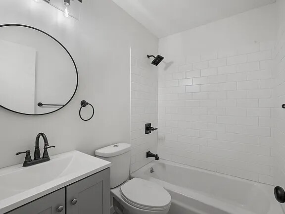 Foto del edificio - 120 Inglewood St