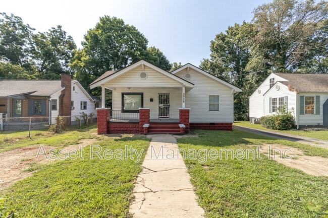 Building Photo - 3928 Porter Ave