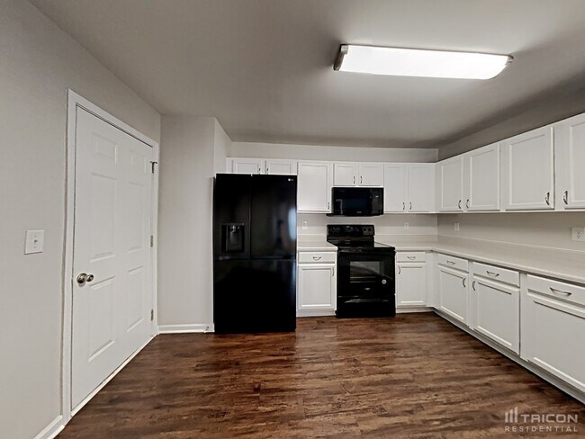 Foto del edificio - 2742 Rustic Ridge Ct