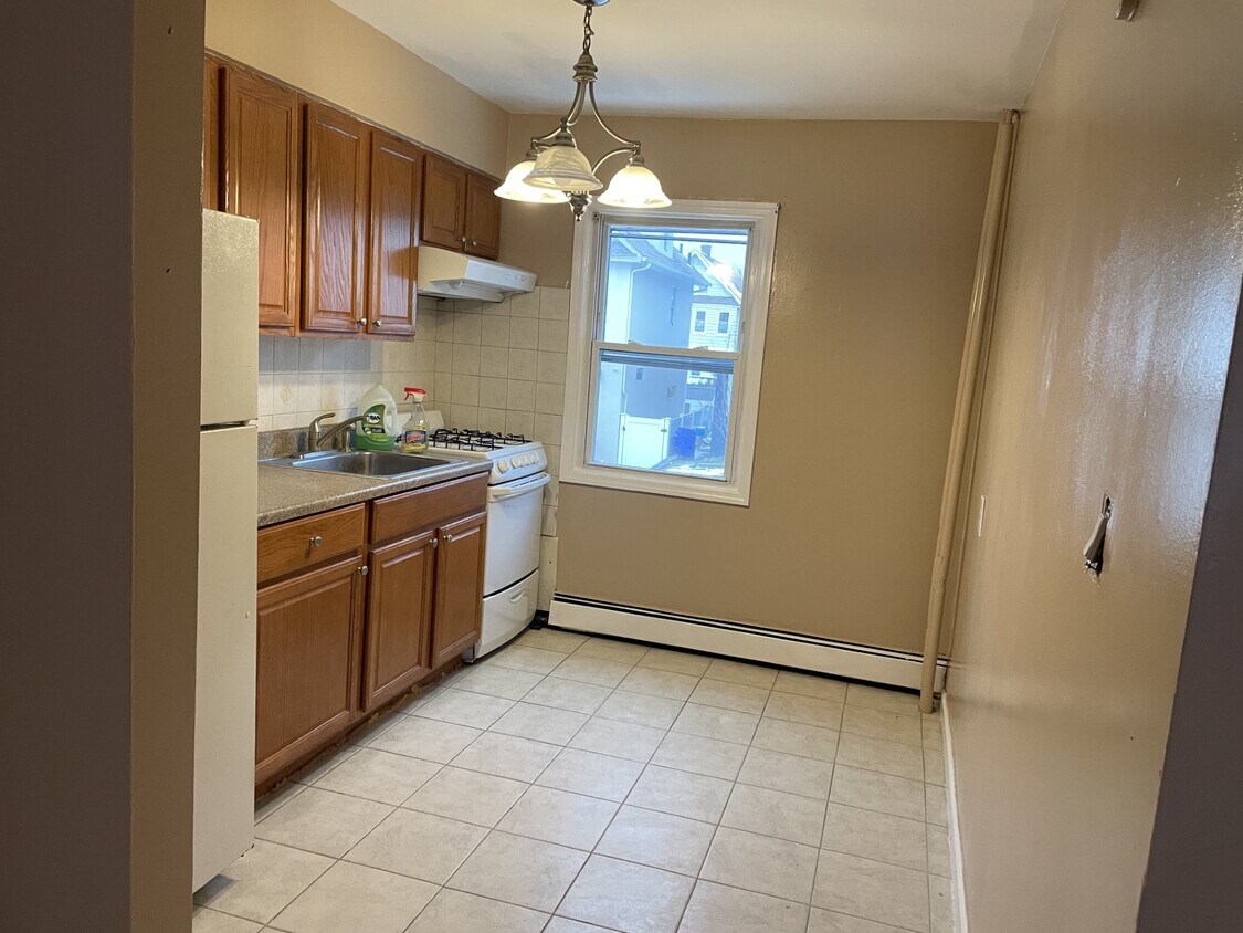 250256 Ridgefield Ave Apartments in Bogota, NJ