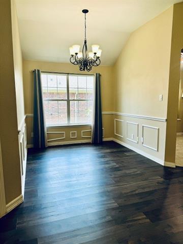 Building Photo - 3700 Dogwood Rd