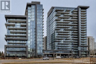 Building Photo - 20 Gatineau Dr