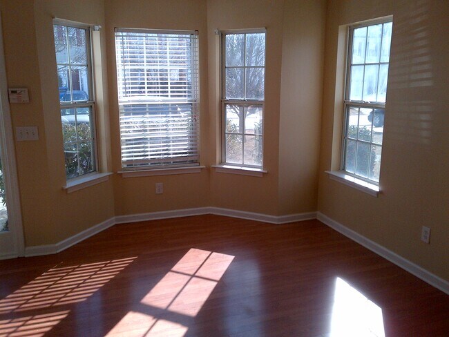 Foto del edificio - 132 Benfield Cir SE