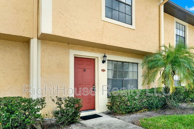 Building Photo - 3267 Forest Oaks Ct
