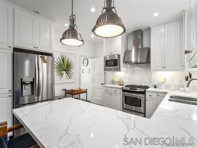 Foto principal - 722 F Ave