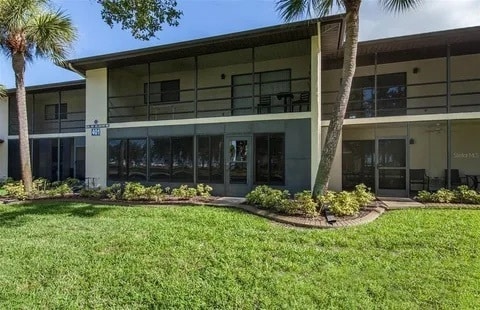 Building Photo - 401 Airport Ave E