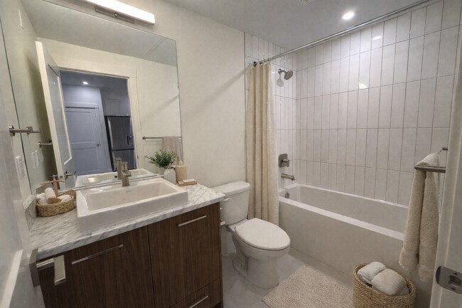 Photo du bâtiment - 5382-200 200 St