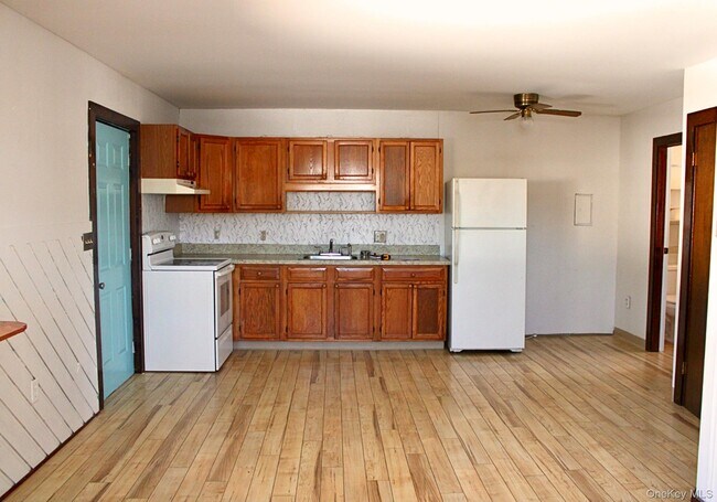 Foto del edificio - 505 NY-208