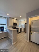Building Photo - 1208 Mifflin St