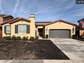 Building Photo - 3042 N Hall St