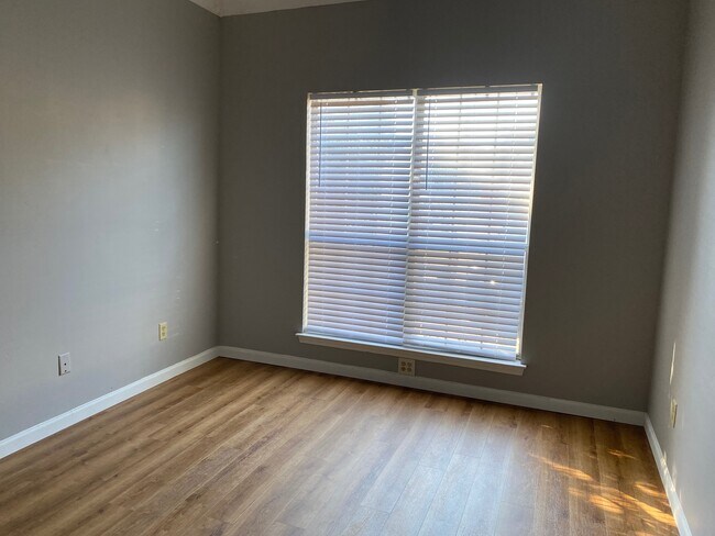 2nd bedroom - 1478 Estacada Way