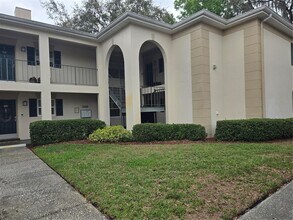 Building Photo - 10350 Carrollwood Ln