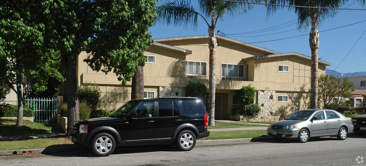 Building Photo - 236 Monterey Rd