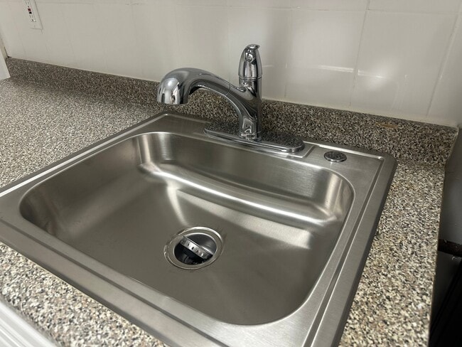 Photo - 332 61st St Apartment