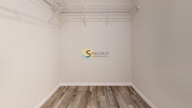 Building Photo - COMING SOON! Incredible Location in the F ...
