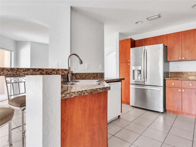 Foto del edificio - 16628 SW 47th Terrace