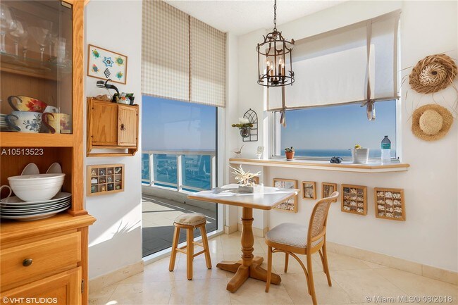 Building Photo - 4201 Collins Ave