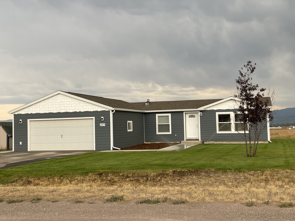 Primary Photo - 297 Guthrie Rd