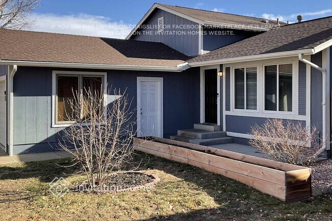 Building Photo - 4110 S Laredo Way