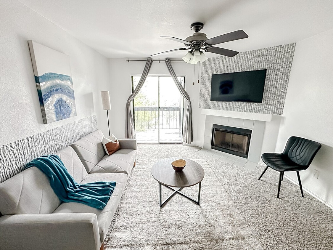 Foto principal - 1071 Clayton Ln