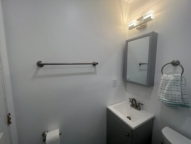 Building Photo - 9814 Portside Dr