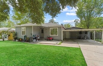 Building Photo - 8538 Sunderland Rd