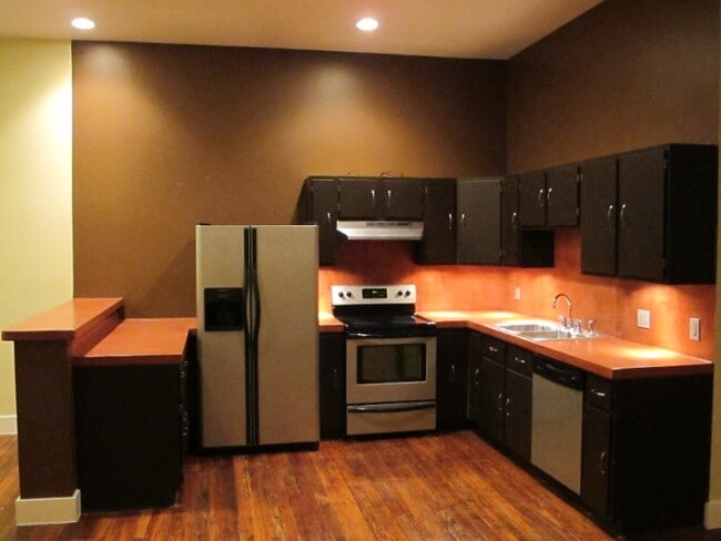 Foto del edificio - 319 S Flores St