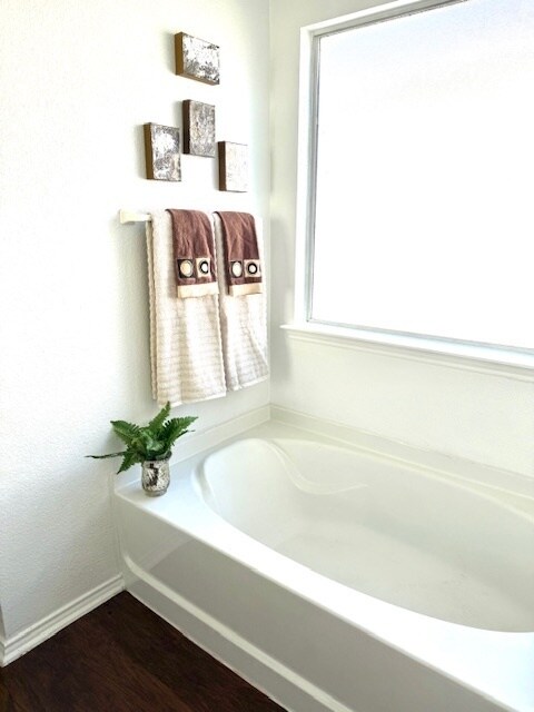 Building Photo - Great home in Windmill Farms! 3/2/2