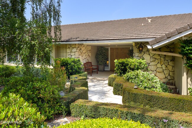 Foto del edificio - 4161 Clubhouse Dr