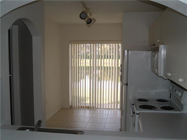 Building Photo - 3474  Briar Bay Boulevard 105 West Palm Be...