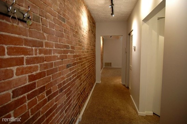 Building Photo - 2 br, 2 bath Condo - 1110-A Palo Alto