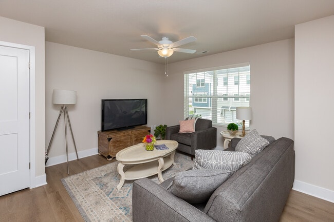 Foto del edificio - Trestle Corner Townhomes