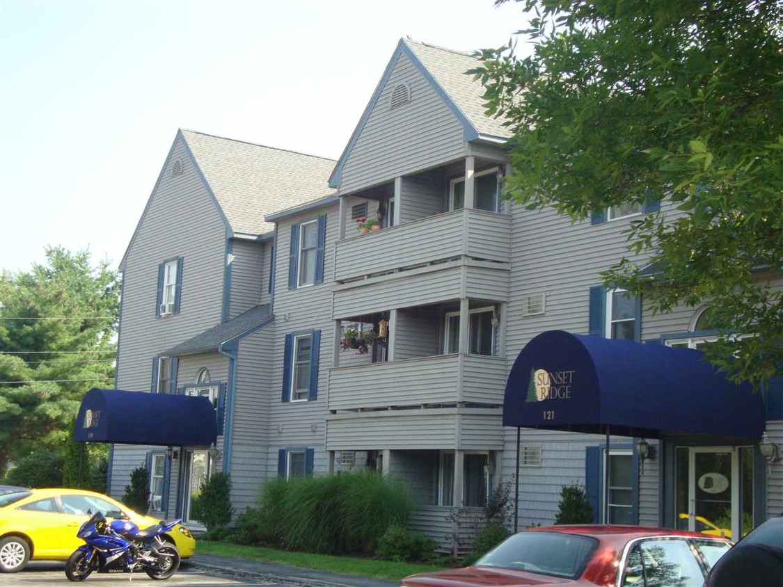 Primary Photo - 119 Eastern Ave