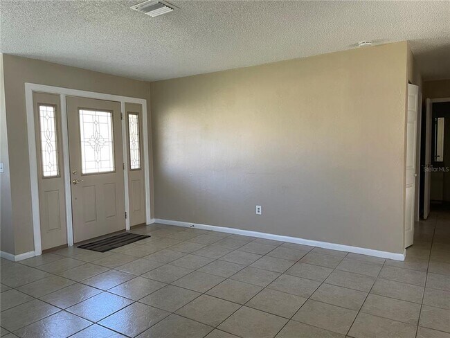 Foto del edificio - 86 Ferndale Ln