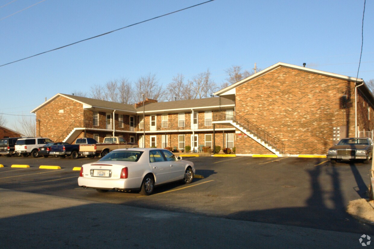 3810 Oboe Dr, Louisville, KY 40216 Apartments in Louisville, KY