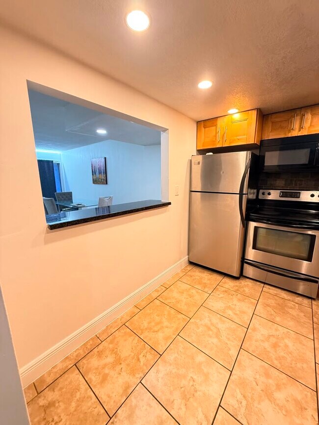 Foto del edificio - 9355 Fontainebleau Blvd