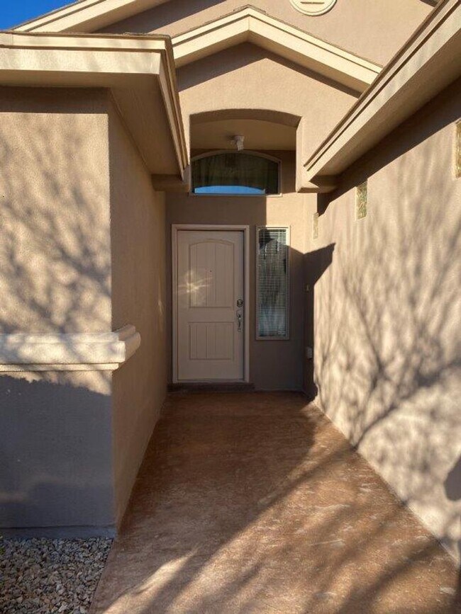 Foto del edificio - 7328 Vista De Sobre Dr