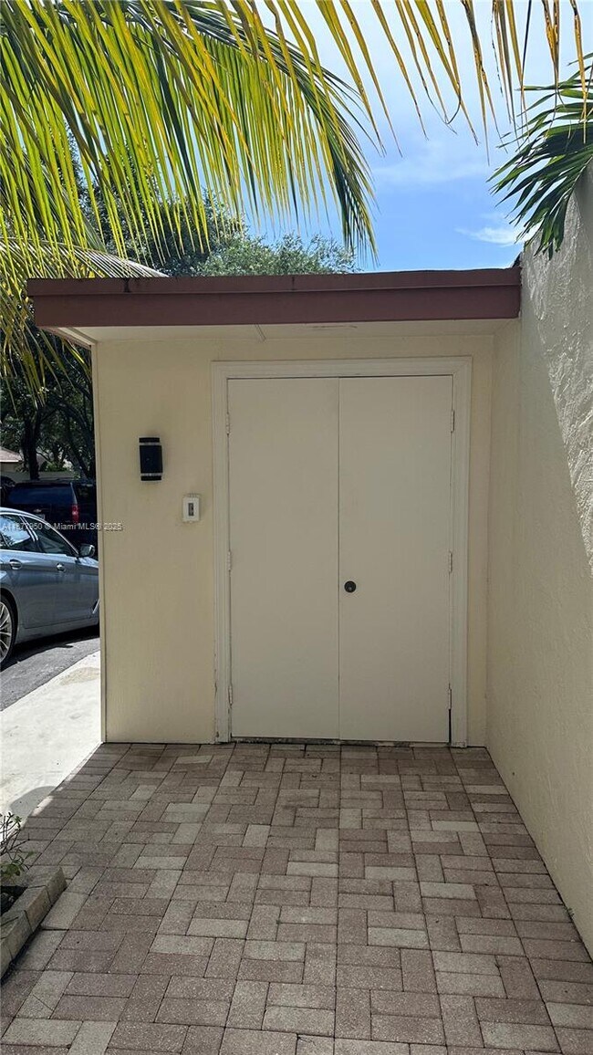 Foto del edificio - 7665 SW 106th Ave