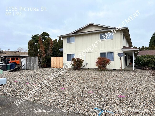 Building Photo - Stylish & Modern 2BR Townhouse on a Privat...