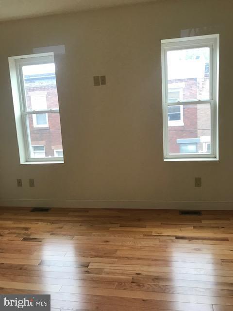 Foto del edificio - 2809 Winton St