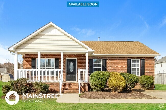Building Photo - 2211 Saponi Village Ct