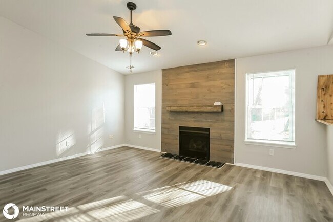 Foto del edificio - 1129 Squirrel Ridge Rd, Anderson, IN 46013