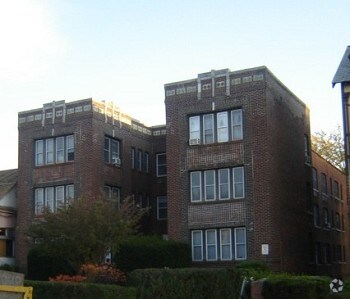Building Photo - 771 Farmington Ave