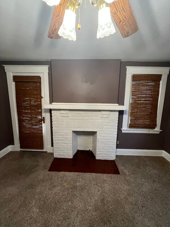 60 Summer Hill Ave Unit Apt 2, Newport, KY 41071 Apartments in