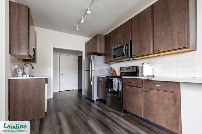 Building Photo - 11221 Synergy Dr