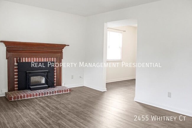 Building Photo - 2455 Whitney Ct